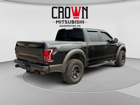 Used 2018 Ford F150 Raptor w/ Equipment Group 802A Luxury AWD/4WD image 3