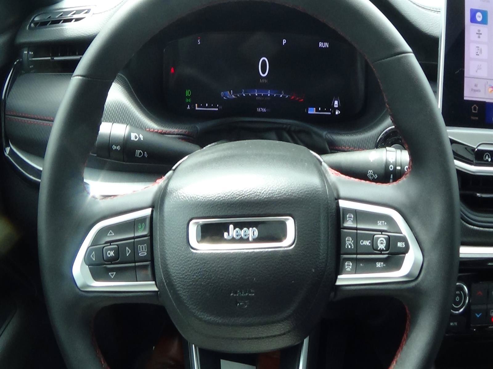 Certified 2024 Jeep Compass Trailhawk w/ Trailhawk Elite Group AWD/4WD image 22