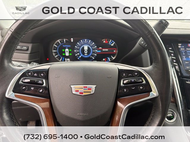 Used 2020 Cadillac Escalade ESV Luxury AWD/4WD image 24