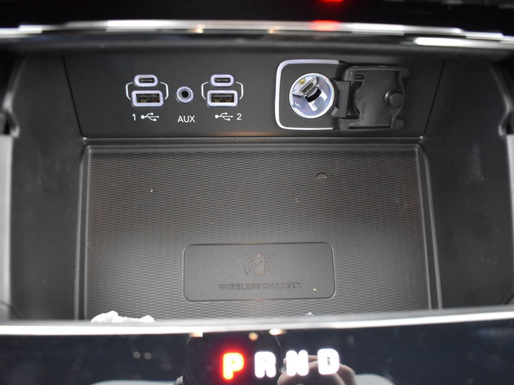 Used 2025 Jeep Grand Cherokee L Altitude AWD/4WD image 28