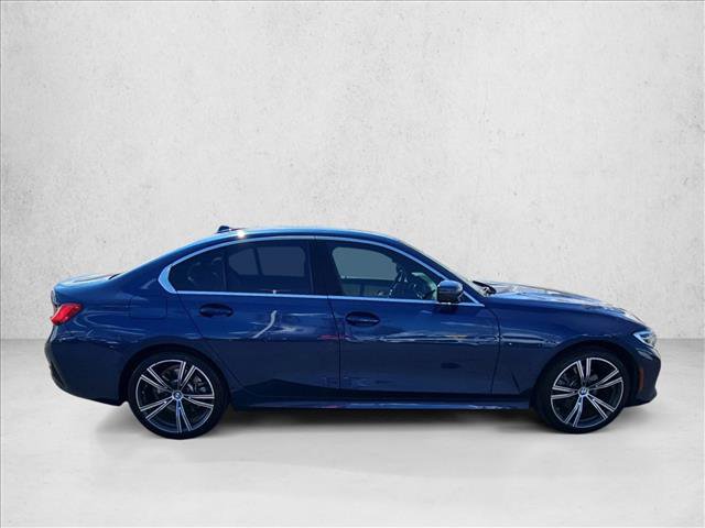 Used 2021 BMW 330i xDrive Sedan w/ Premium Package AWD/4WD image 4