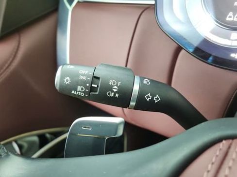 Used 2023 Land Rover Range Rover SE image 40