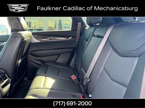 Certified 2024 Cadillac XT5 Sportv w/ Technology Package AWD/4WD image 17