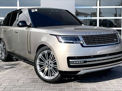 Certified 2024 Land Rover Range Rover SE AWD/4WD image 3
