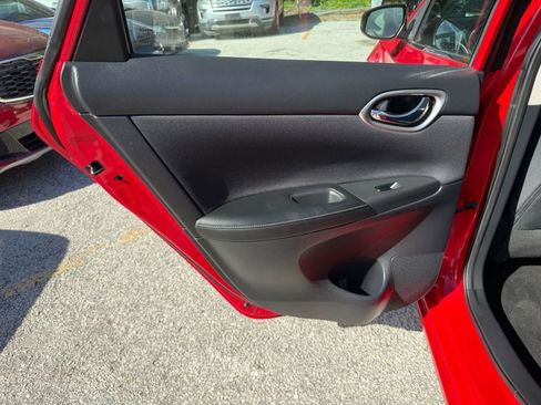 Used 2017 Nissan Sentra SV image 16