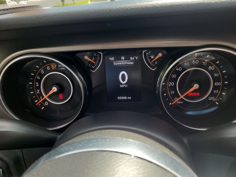 Used 2020 Jeep Gladiator Sport w/ Quick Order Package 23S AWD/4WD image 29