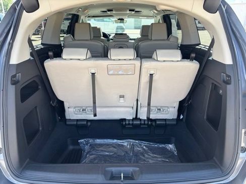 Used 2026 Honda Odyssey Touring image 25