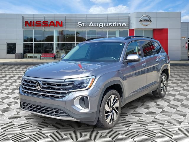Used 2025 Volkswagen Atlas SE FWD image 4
