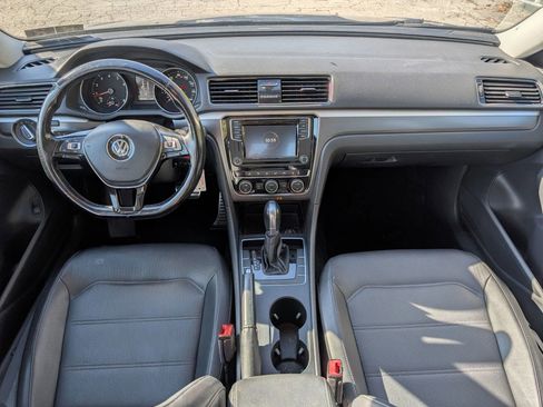 Used 2018 Volkswagen Passat 2.0T S image 13