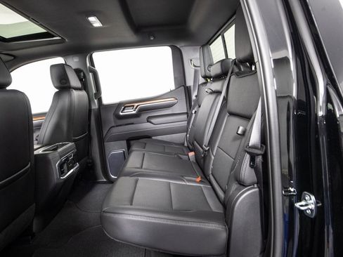 Used 2023 GMC Sierra 1500 Denali w/ Denali Reserve Package image 8