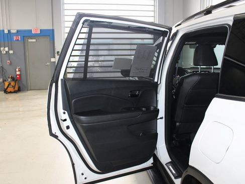 Certified 2023 Honda Passport Elite image 19