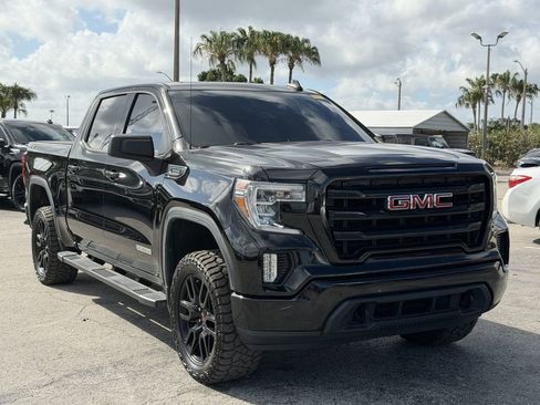 Used 2020 GMC Sierra 1500 Elevation w/ Elevation Value Package AWD/4WD image 2