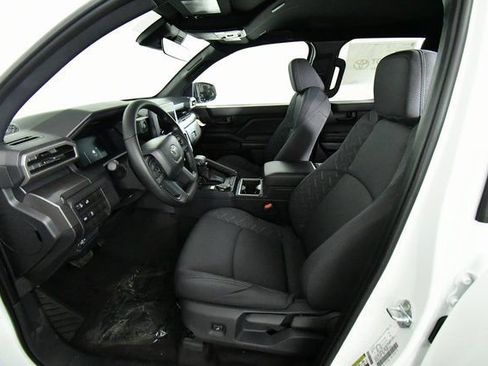 New 2026 Toyota Tacoma SR5 AWD/4WD image 5