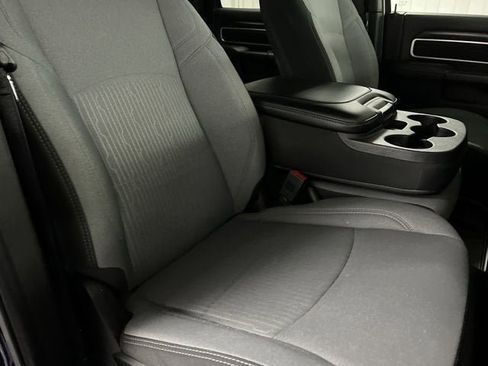 Used 2024 RAM 2500 Big Horn w/ Bed Utility Group image 27