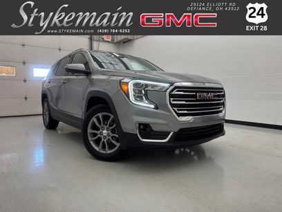 Used 2024 GMC Terrain SLT