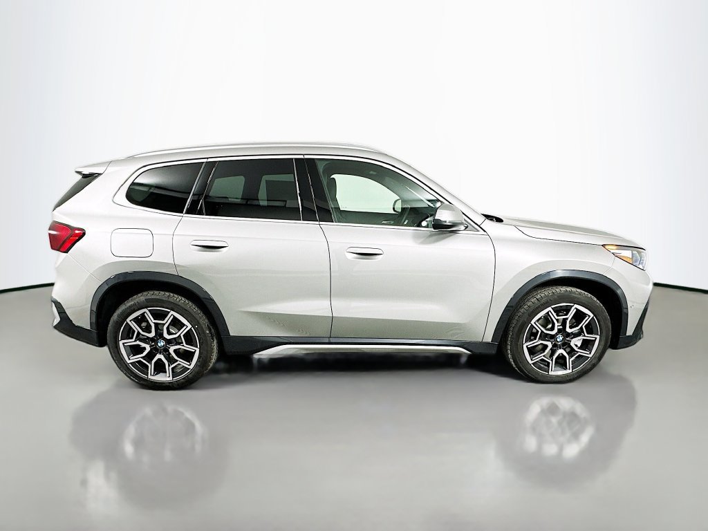 Used 2026 BMW X1 xDrive28i w/ Convenience Package AWD/4WD image 4