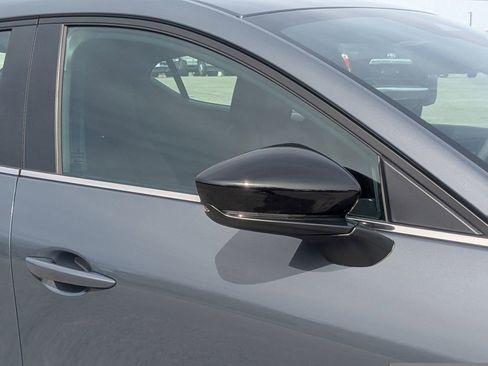 Certified 2026 MAZDA MAZDA3 Carbon AWD/4WD image 12