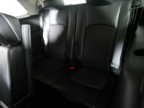 Used 2016 Dodge Journey Crossroad w/ Popular Equipment Group image 33