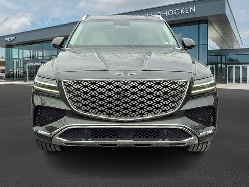 Certified 2025 Genesis GV80 3.5T Prestige image 3