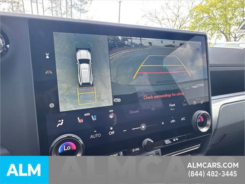 Used 2025 Lexus GX 550 w/ Accessory Package (2T) image 35