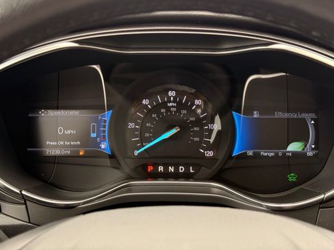 Used 2018 Ford Fusion Titanium FWD image 30