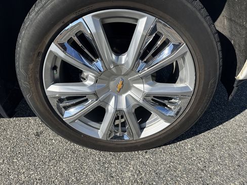 Used 2023 Chevrolet Silverado 1500 High Country image 12