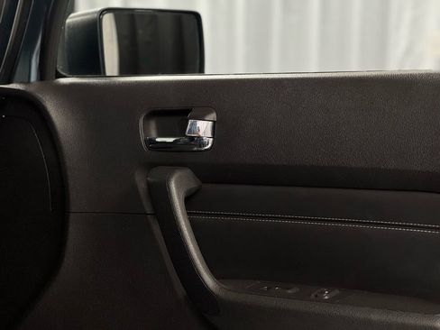 Used 2006 HUMMER H3 Luxury image 33