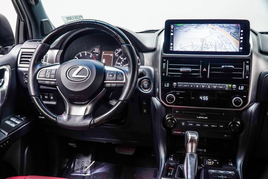 Used 2023 Lexus GX 460 Premium w/ Premium Package AWD/4WD image 18