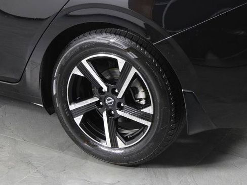 Certified 2024 Nissan Sentra SV FWD image 15