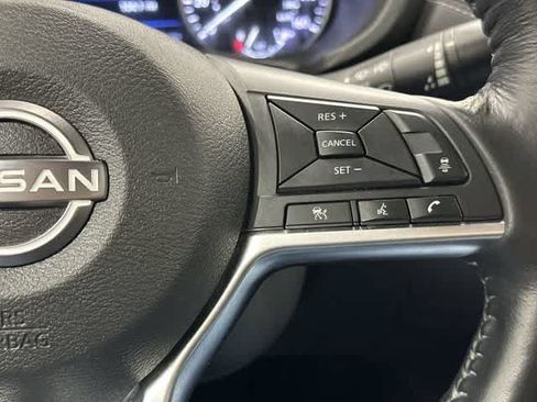 Used 2025 Nissan Sentra SV w/ All-Weather Package FWD image 18