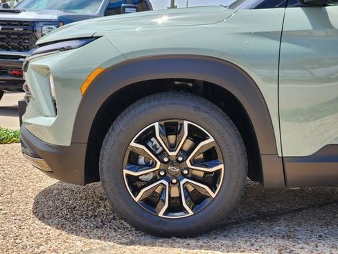New 2026 Chevrolet TrailBlazer ACTIV w/ Convenience Package FWD image 7