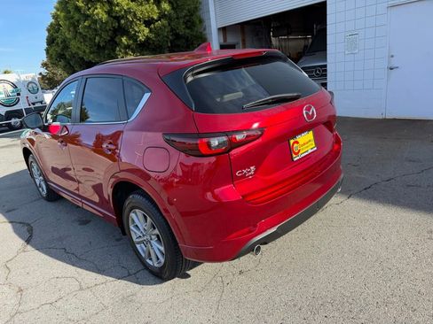 New 2025 MAZDA CX-5 AWD 2.5 S w/ Preferred Package image 4