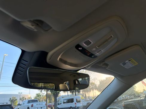 Used 2025 Volvo XC90 B5 Core w/ Protection Package image 33