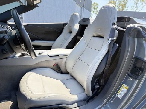 Used 2016 Chevrolet Corvette Stingray Convertible w/ 2LT Preferred Equipment Group image 15