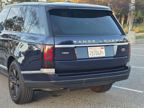 Used 2014 Land Rover Range Rover HSE AWD/4WD image 12