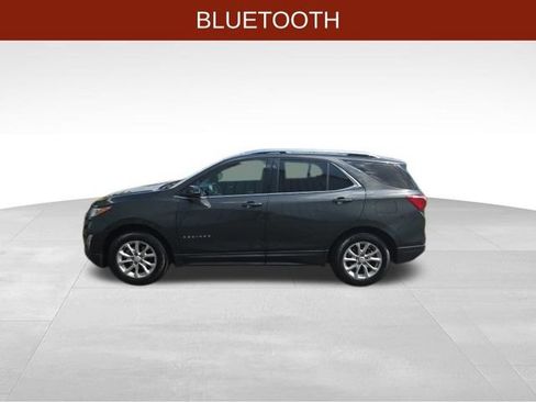 Used 2018 Chevrolet Equinox LT w/ Sun & Infotainment Package AWD/4WD image 4