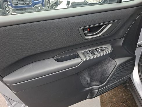 Certified 2026 Subaru Outback Premium AWD/4WD image 9