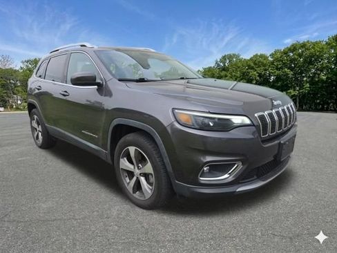 Used 2019 Jeep Cherokee Limited AWD/4WD image 4