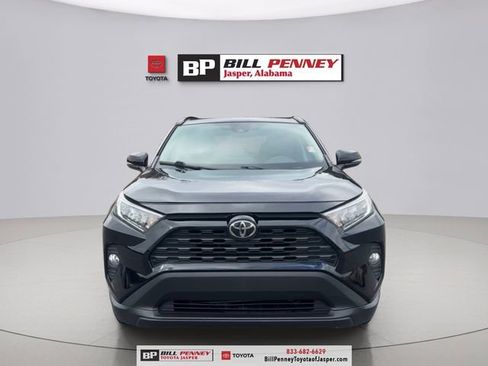 Used 2021 Toyota RAV4 XLE image 8