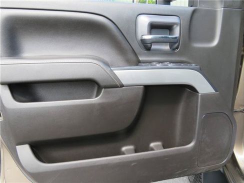 Used 2015 Chevrolet Silverado 2500 LT AWD/4WD image 12