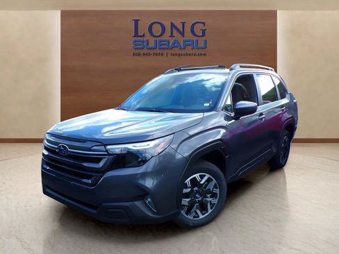 Certified 2026 Subaru Forester Premium AWD/4WD image 1