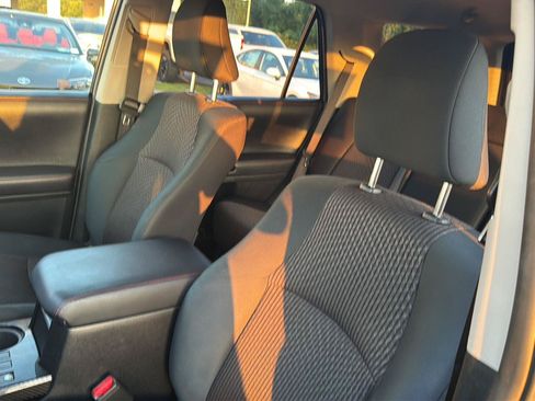 Used 2019 Toyota 4Runner TRD Off-Road AWD/4WD image 29