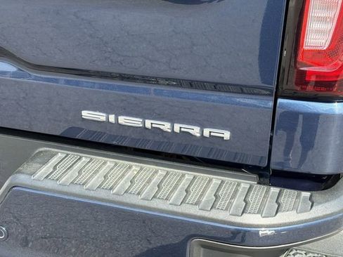 Used 2022 GMC Sierra 1500 Denali w/ Denali Premium Package image 26