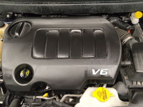 Used 2019 Dodge Journey SE w/ Premium Group image 30