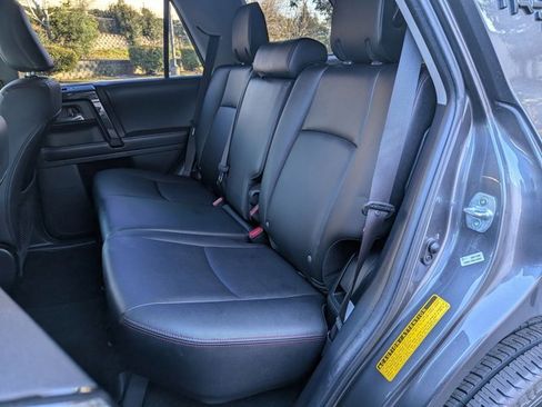 Used 2019 Toyota 4Runner TRD Off-Road Premium image 18