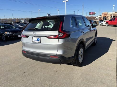 Certified 2023 Honda CR-V LX image 5