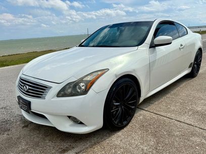 Used 2011 INFINITI G37 Journey w/ Premium Pkg