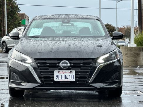 Certified 2023 Nissan Altima 2.5 SV image 9