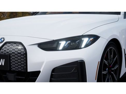 New 2026 BMW i4 eDrive40 RWD image 6
