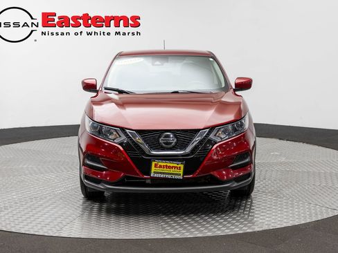 Used 2020 Nissan Rogue Sport S w/ Appearance Package FWD image 2